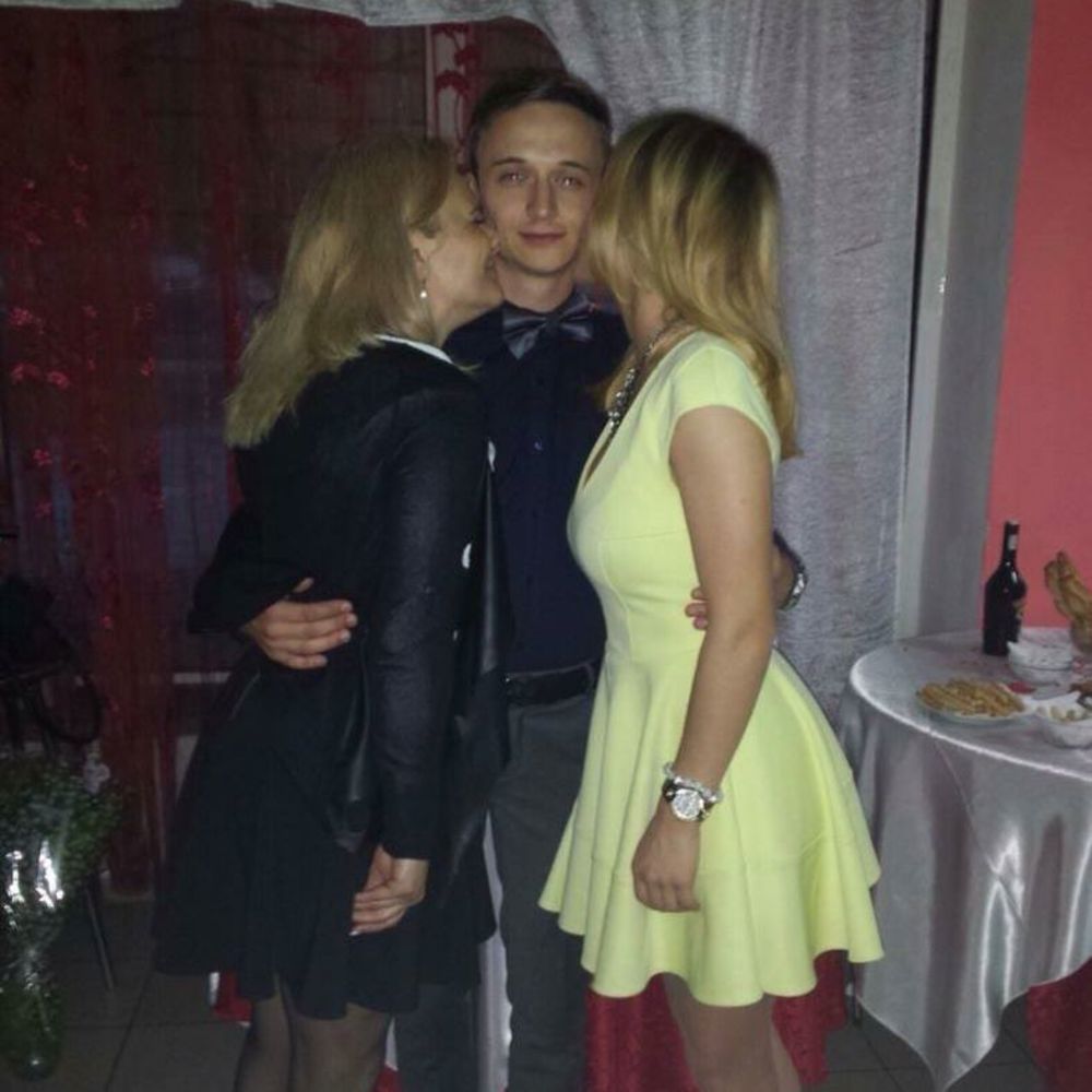 Meet your Posher, Udrea